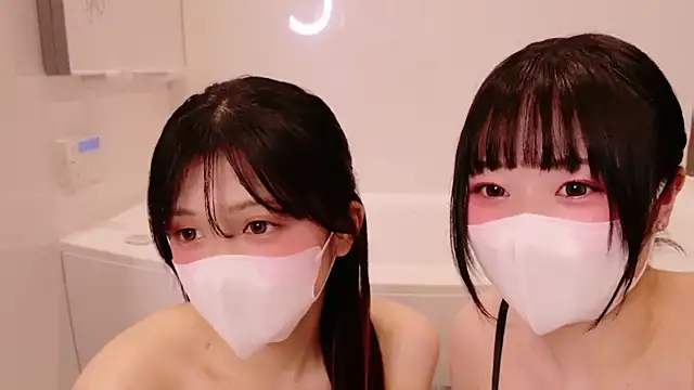 Mia--meow online show from 12/28/24, 05:46