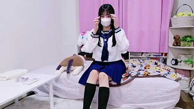 Mia--meow online show from 03/14/25, 12:29