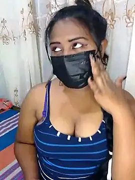 Snapshot of Sexy--queen1 chatting on 01/15/25, 02:56 Sexy--queen1 online show from 01/15/25, 02:56