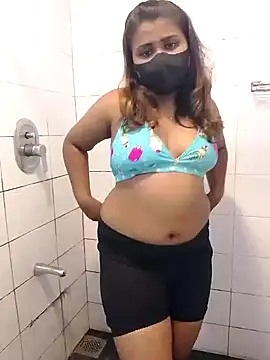 Snapshot of Sexy--queen1 chatting on 01/22/25, 01:11 Sexy--queen1 online show from 01/22/25, 01:11