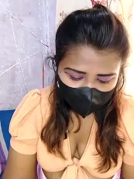 Snapshot of Sexy--queen1 chatting on 02/04/25, 03:33 Sexy--queen1 online show from 02/04/25, 03:33