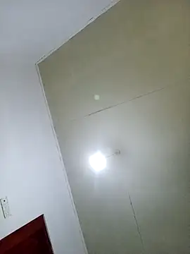 Snapshot of Sexy--queen1 chatting on 03/12/25, 11:53 Sexy--queen1 online show from 03/12/25, 11:53