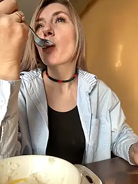 Crazy-Rosa online show from 02/02/25, 05:10