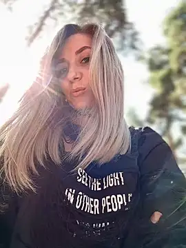 Crazy-Rosa online show from 03/20/25, 06:08