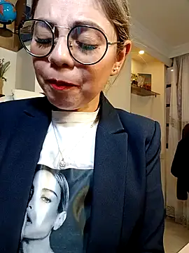 Snapshot of Cata_Office-12 chatting on 12/03/24, 08:50 Cata Office-12 online show from 12/03/24, 08:50