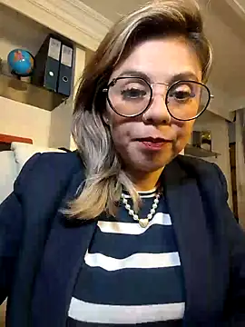 Snapshot of Cata_Office-12 chatting on 01/03/25, 08:11 Cata Office-12 online show from 01/03/25, 08:11