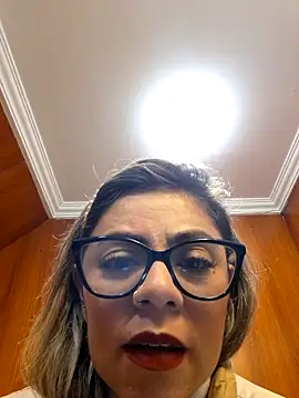 Snapshot of Cata_Office-12 chatting on 09/08/25, 03:11 Cata Office-12 online show from 09/08/25, 03:11