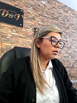 Cata Office-12 online show from 12/05/25, 04:14