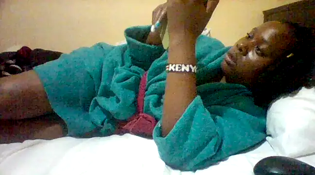 EBONYVANILLA02 online show from 03/21/25, 08:18