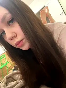 Marylallka5 online show from 12/19/25, 05:47