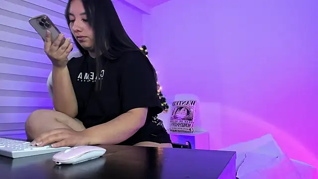 Gaby Miller22 online show from 12/11/24, 12:12