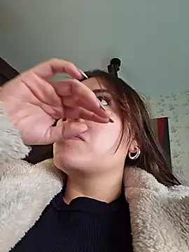 valery mora online show from 02/05/25, 01:54