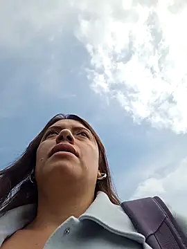 valery mora online show from 03/01/25, 02:23