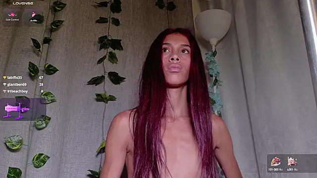 Iamkarlaa doll online show from 01/27/25, 10:06