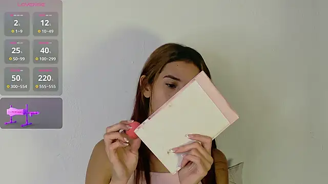 Iamkarlaa doll online show from 11/11/25, 08:47