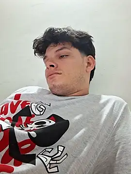  Ottis  online show from 10/29/25, 11:28