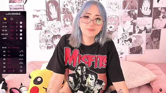 Miwa violet online show from 12/13/24, 03:38