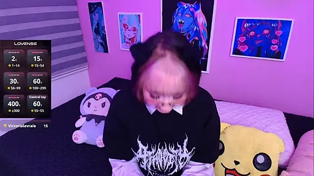 Snapshot of Miwa_violet chatting on 12/21/25, 12:18 Miwa violet online show from 12/21/25, 12:18