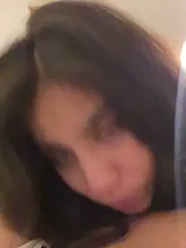 Cuteandhornyy online show from 03/13/25, 04:38