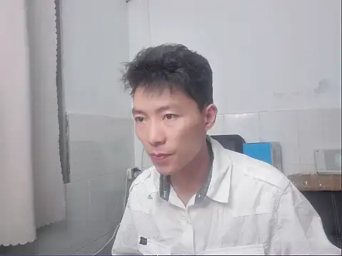 Snapshot of xhqds chatting on 12/11/24, 10:14 xhqds online show from 12/11/24, 10:14