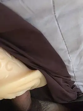 Snapshot of xhqds chatting on 12/17/24, 04:56 xhqds online show from 12/17/24, 04:56