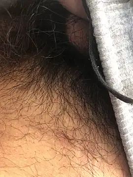 Snapshot of xhqds chatting on 12/26/24, 02:22 xhqds online show from 12/26/24, 02:22