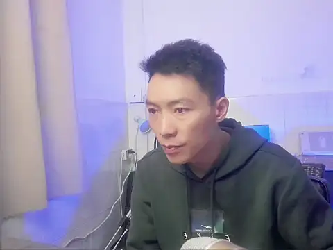 Snapshot of xhqds chatting on 01/01/25, 08:02 xhqds online show from 01/01/25, 08:02