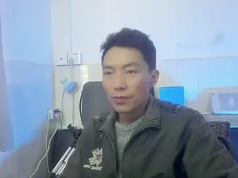 Snapshot of xhqds chatting on 01/09/25, 05:23 xhqds online show from 01/09/25, 05:23