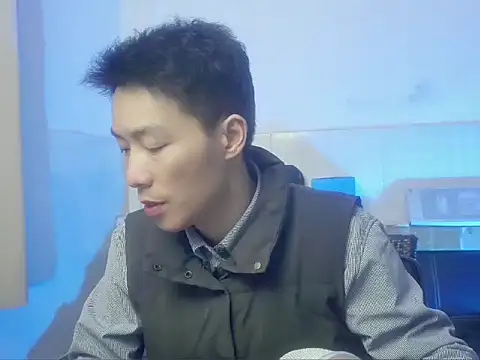 Snapshot of xhqds chatting on 01/21/25, 04:27 xhqds online show from 01/21/25, 04:27