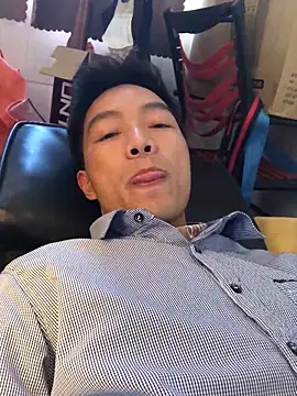 Snapshot of xhqds chatting on 02/10/25, 08:42 xhqds online show from 02/10/25, 08:42