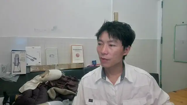 Snapshot of xhqds chatting on 06/21/26, 06:32 xhqds online show from 06/21/26, 06:32