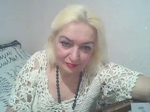 Snapshot of Meri798 chatting on 02/27/25, 08:31 Meri798 online show from 02/27/25, 08:31