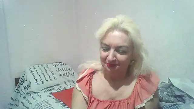 Snapshot of Meri798 chatting on 03/01/25, 10:10 Meri798 online show from 03/01/25, 10:10