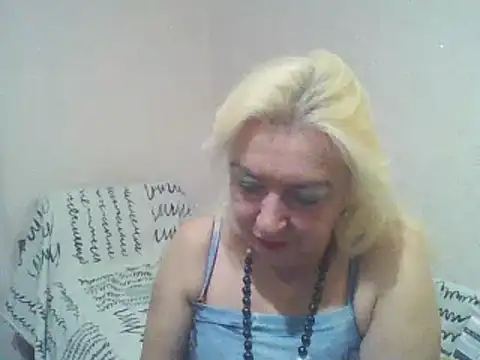 Snapshot of Meri798 chatting on 03/14/25, 07:55 Meri798 online show from 03/14/25, 07:55