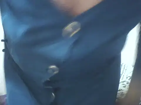 Snapshot of Meri798 chatting on 10/23/25, 11:46 Meri798 online show from 10/23/25, 11:46