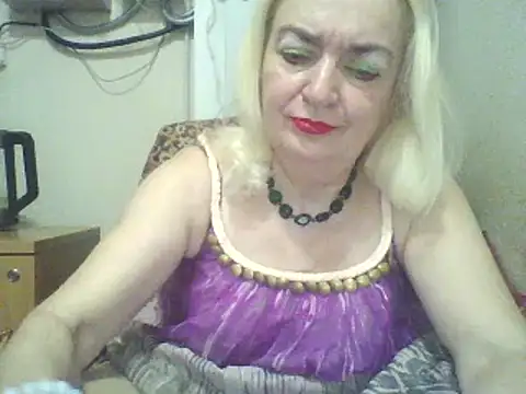 Snapshot of Meri798 chatting on 11/11/25, 09:59 Meri798 online show from 11/11/25, 09:59