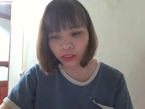 Angela-Eira online show from 10/23/25, 08:57
