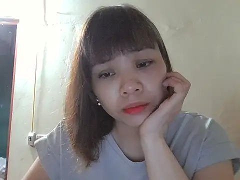 Angela-Eira online show from 11/13/25, 10:03