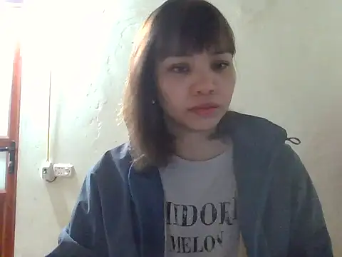 Angela-Eira online show from 11/28/25, 08:55