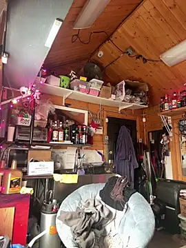 Snapshot of delicioussdixie chatting on 04/22/26, 10:00 delicioussdixie online show from 04/22/26, 10:00