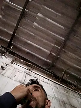 Snapshot of weedmanhot28 chatting on 09/24/25, 12:36 weedmanhot28 online show from 09/24/25, 12:36