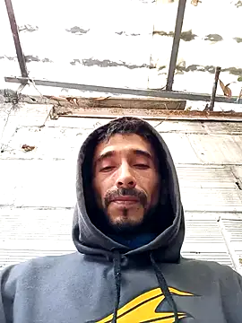 Snapshot of weedmanhot28 chatting on 10/18/25, 08:09 weedmanhot28 online show from 10/18/25, 08:09