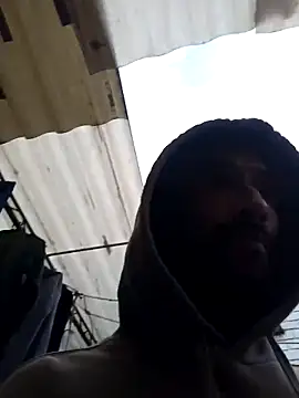 Snapshot of weedmanhot28 chatting on 10/26/25, 12:00 weedmanhot28 online show from 10/26/25, 12:00