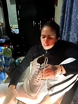 Dakary hot online show from 02/05/26, 08:24