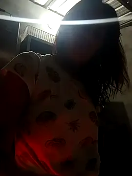 Snapshot of Dakary_hot chatting on 03/06/26, 08:05 Dakary hot online show from 03/06/26, 08:05