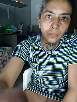 Snapshot of Dakary_hot chatting on 03/27/26, 03:45 Dakary hot online show from 03/27/26, 03:45