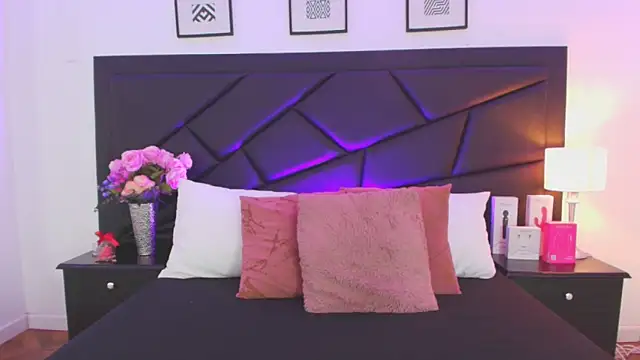 SophieCarther online show from 10/04/25, 04:21