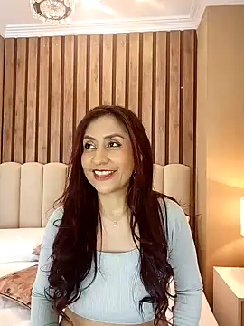 MonicaMoret online show from 02/01/25, 12:16