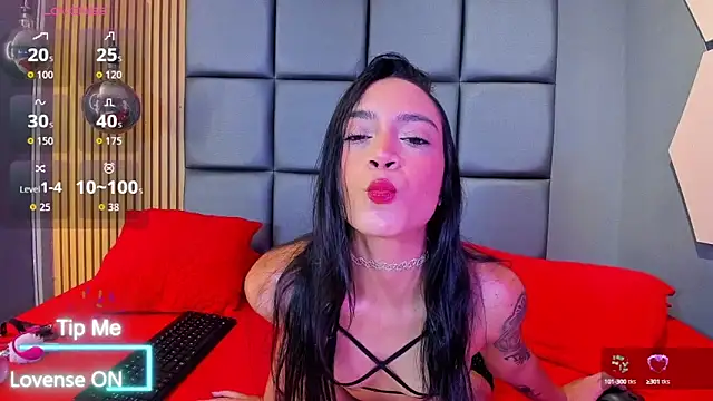 ANDREA  LOVE online show from 09/25/25, 12:42