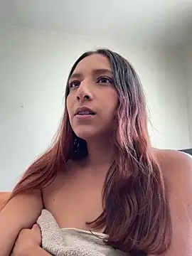 Snapshot of Dahian_XXX chatting on 01/27/25, 07:46 Dahian XXX online show from 01/27/25, 07:46